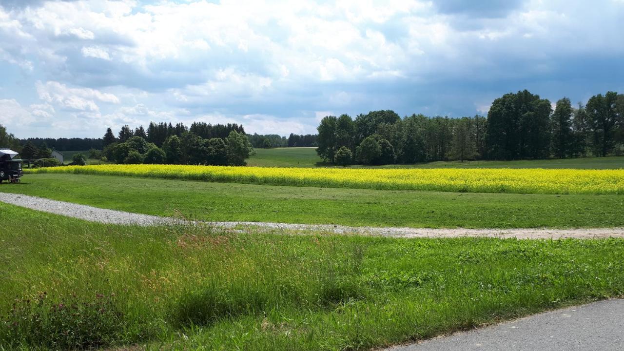 Отель Autark-Camp Gleis A. Durrhennersdorf Экстерьер фото
